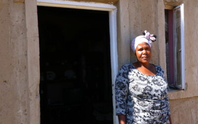 Forced to leave school early, mother saves to educate her daughter